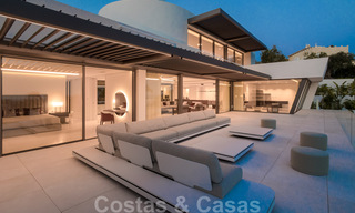 Instapklare, super luxueuze, nieuwe moderne villa te koop, met schitterend uitzicht in een golf urbanisatie in Marbella - Benahavis 35855 