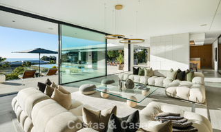 Sensationele moderne luxevilla te koop met zeezicht in “gated” El Madroñal in het gebied van Marbella - Benahavis 779440 