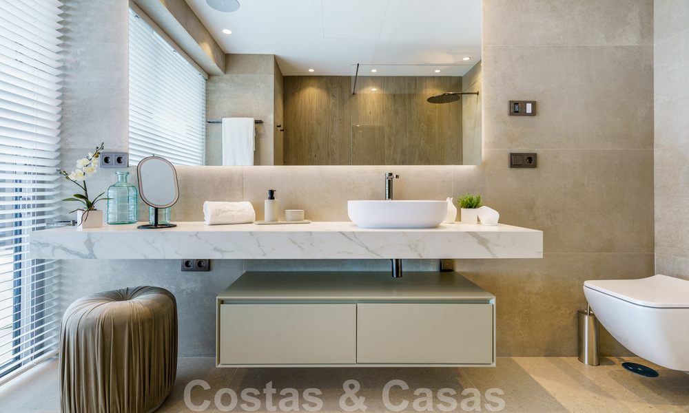 Nieuwbouw luxevilla te koop met zeezicht in het exclusieve La Zagaleta Golfresort, Benahavis - Marbella. Instapklaar. 40137