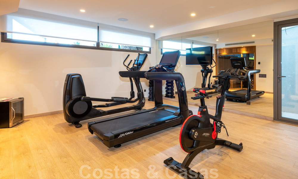 Nieuwbouw luxevilla te koop met zeezicht in het exclusieve La Zagaleta Golfresort, Benahavis - Marbella. Instapklaar. 40160