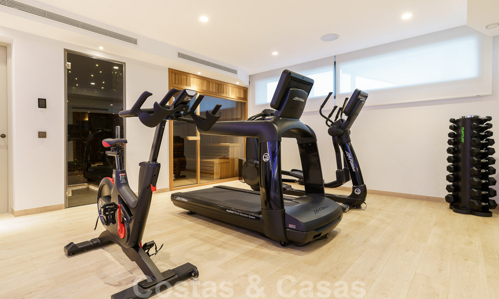 Nieuwbouw luxevilla te koop met zeezicht in het exclusieve La Zagaleta Golfresort, Benahavis - Marbella. Instapklaar. 40166