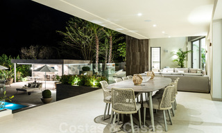 Nieuwbouw luxevilla te koop met zeezicht in het exclusieve La Zagaleta Golfresort, Benahavis - Marbella. Instapklaar. 40180 