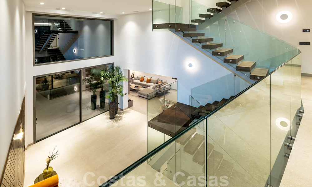 Nieuwbouw luxevilla te koop met zeezicht in het exclusieve La Zagaleta Golfresort, Benahavis - Marbella. Instapklaar. 40187