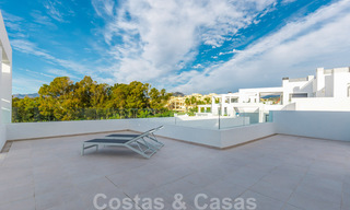 Modern luxe penthouse te koop in een eerstelijns golf design complex in Benahavis - Marbella 36124 