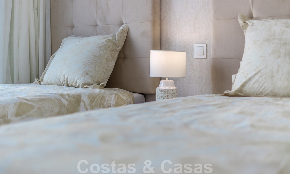 Modern luxe penthouse te koop in een eerstelijns golf design complex in Benahavis - Marbella 36148