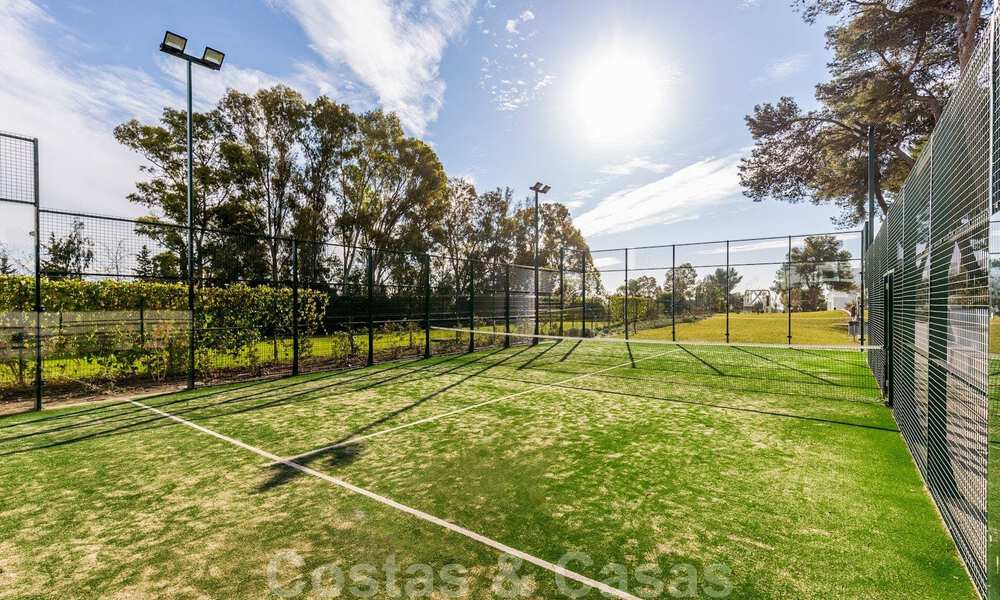 Modern luxe penthouse te koop in een eerstelijns golf design complex in Benahavis - Marbella 36152