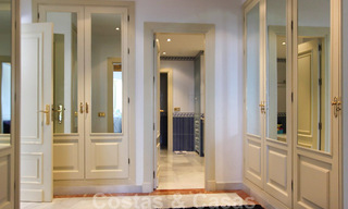 Appartement te koop met open zeezicht in het iconische eerstelijnsstrand complex Gray D’Albion in Puerto Banus, Marbella 36237 