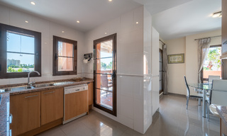 Penthouse met 5 slaapkamers te koop aan de strandzijde van de New Golden Mile, tussen Marbella en Estepona 36262 