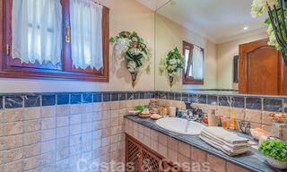 Stijlvolle rustieke luxevilla te koop met schitterend zeezicht in het exclusieve La Zagaleta Golfresort, Benahavis - Marbella 36291 