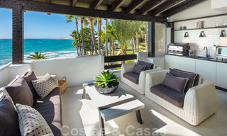 Eerstelijnsstrand super-de-luxe penthouse met schitterend open zeezicht te koop in Puente Romano in Marbella 37346 