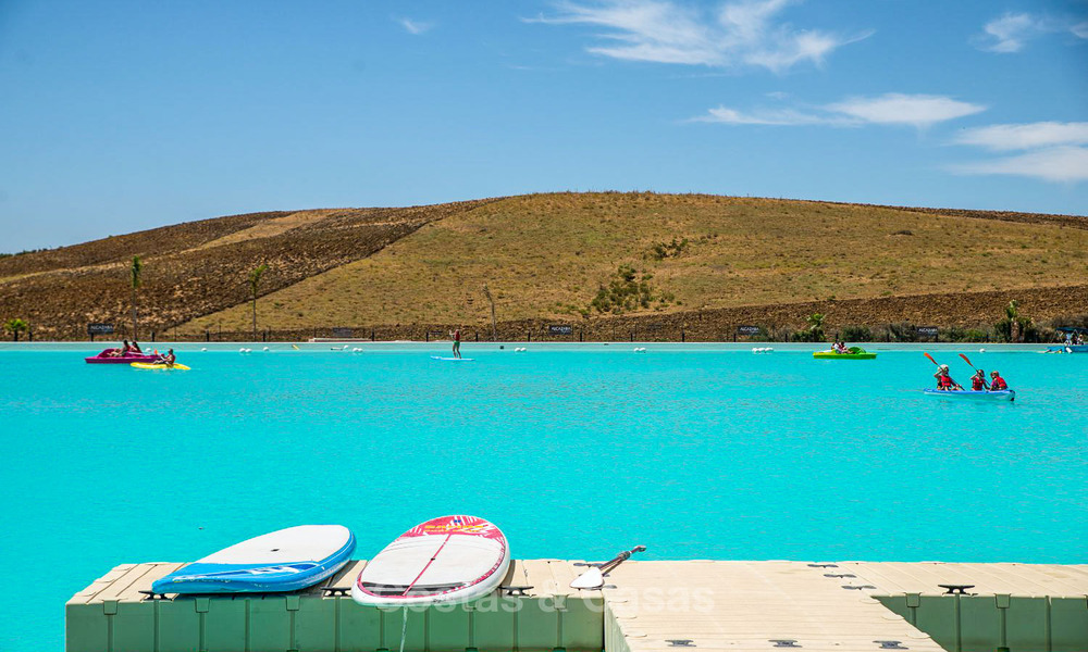 Moderne luxe appartementen te koop in een exclusief complex met privé lagune aan de Costa del Sol 37093