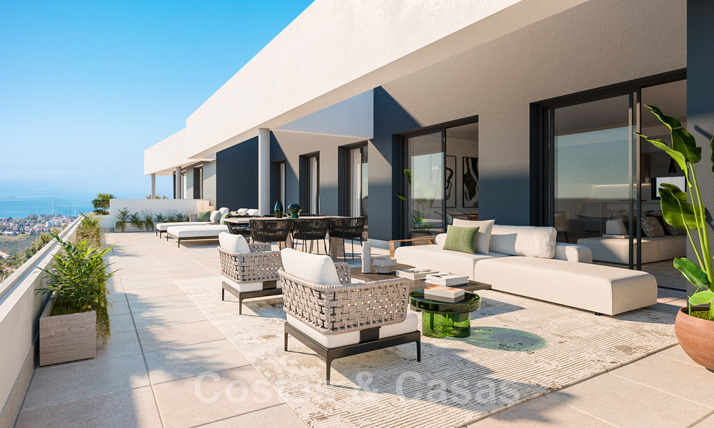 Nieuw hedendaags designproject met luxe appartementen te koop met prachtig zeezicht in Oost Marbella 47658