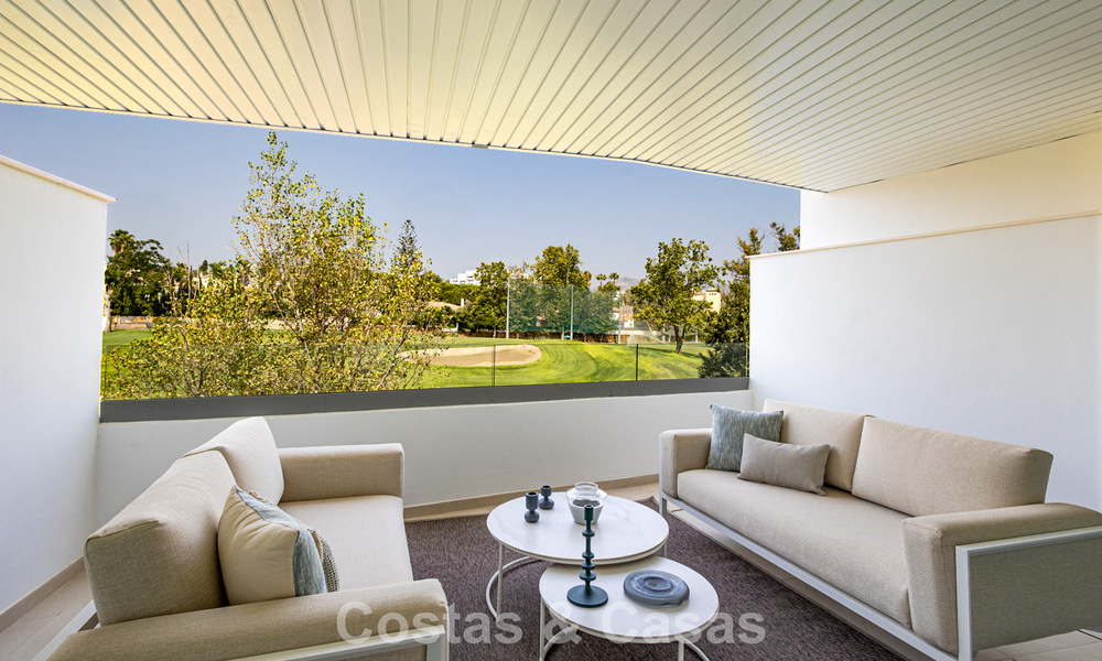 Frontline Golf, moderne luxe appartementen te koop, op loopafstand van voorzieningen in Guadalmina en San Pedro in Marbella 806673