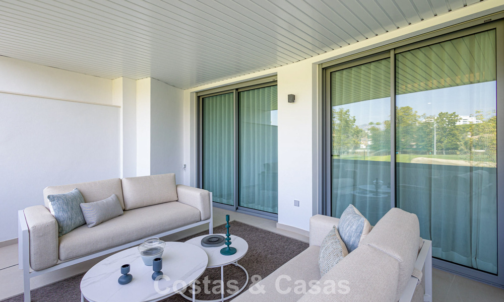 Frontline Golf, moderne luxe appartementen te koop, op loopafstand van voorzieningen in Guadalmina en San Pedro in Marbella 806682