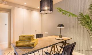 Nieuw project met luxe appartementen te koop met panoramisch uitzicht op zee en een golfbaan in Estepona 37426 