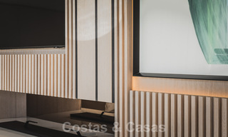 Luxe penthouse te koop met zeezicht in een chic complex aan de Golden Mile in Marbella 37777 