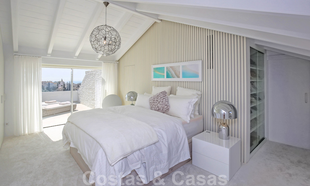 Luxe penthouse te koop met zeezicht in een exclusief complex, op de prestigieuze Golden Mile, Marbella 38386