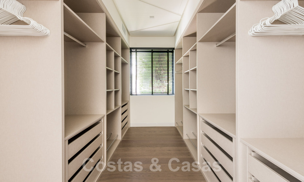 Instapklare, designvilla te koop, met prachtig golfzicht, in een prestigieuze golfwijk in Benahavis - Marbella 38141