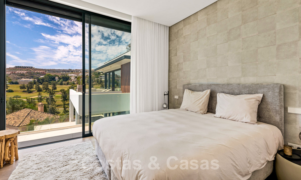 Instapklare, designvilla te koop, met prachtig golfzicht, in een prestigieuze golfwijk in Benahavis - Marbella 38148