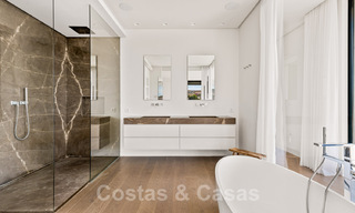 Instapklare, designvilla te koop, met prachtig golfzicht, in een prestigieuze golfwijk in Benahavis - Marbella 38160 