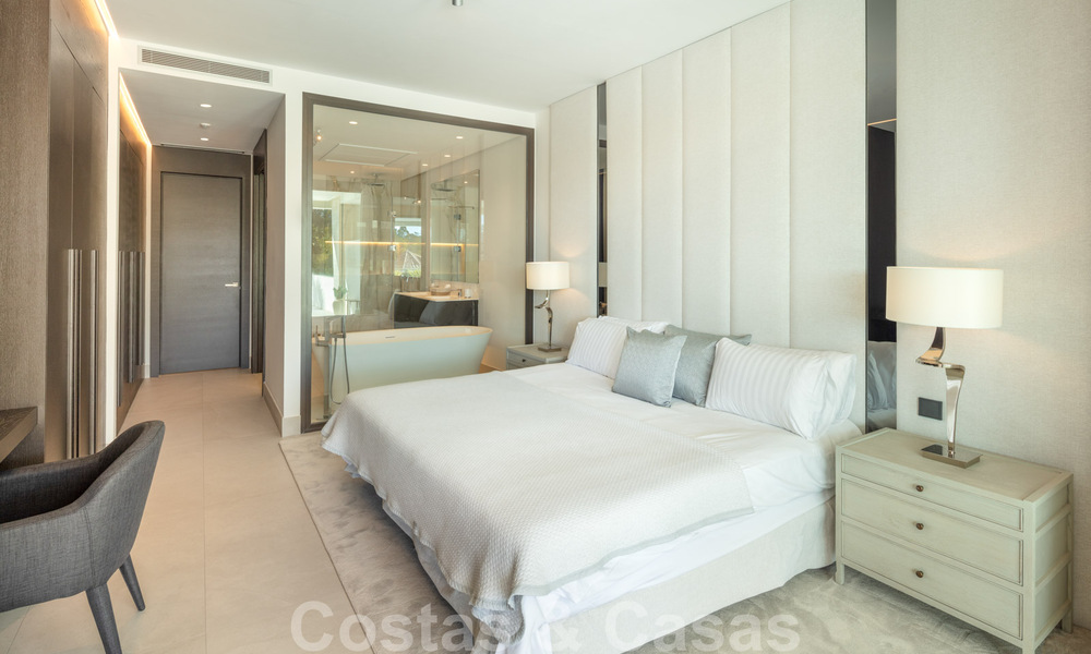 Instapklaar, magnifiek, exclusief duplex appartement te koop in Marbella, Golden Mile 38162