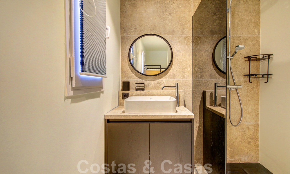 Mooi, recent gerenoveerd appartement te koop met zeezicht in Hotel Kempinski, Marbella - Estepona 38365