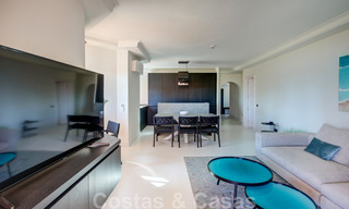 Mooi, recent gerenoveerd appartement te koop met zeezicht in Hotel Kempinski, Marbella - Estepona 38367 