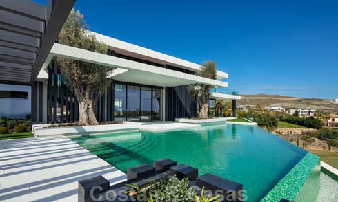 Nieuwe, moderne, majestueuze villa te koop, eerstelijns golf met panoramisch uitzicht in vijfsterren golfresort in Marbella - Benahavis 38479