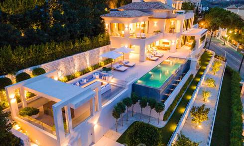 Instapklare, nieuwe luxevilla te koop met panoramisch zeezicht, in een eersteklas golfresort, Benahavis - Marbella 38561