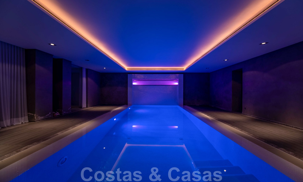 Eigentijdse luxevilla te koop in eerstelijns golf met een prachtig uitzicht in het exclusieve La Zagaleta Golfresort, Benahavis - Marbella 38686