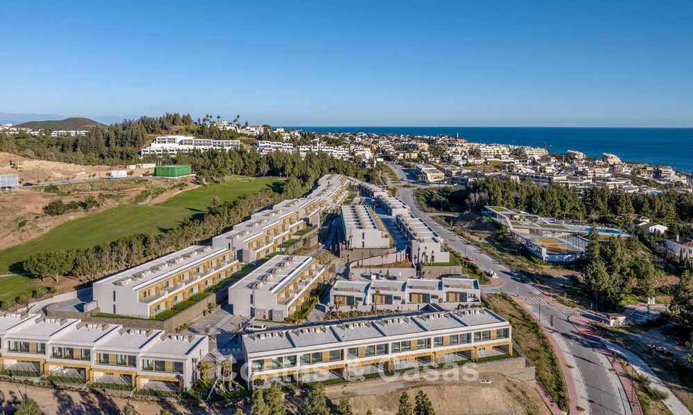 Instapklaar, nieuwbouwproject met luxewoningen te koop, eerstelijns golf in Mijas, Costa del Sol 805092
