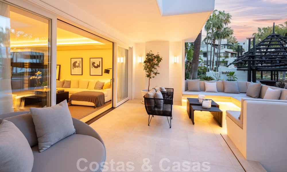 Luxueus gerenoveerd, hedendaags appartement met prachtig uitzicht op de tuin te koop in Puente Romano - Golden Mile, Marbella 38933