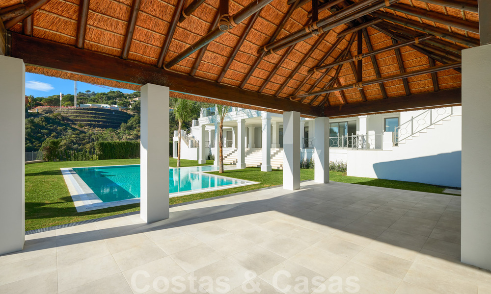 Majestueuze, hedendaagse, mediterrane luxevilla te koop met zeezicht in het exclusieve El Madroñal in Benahavis - Marbella 38838