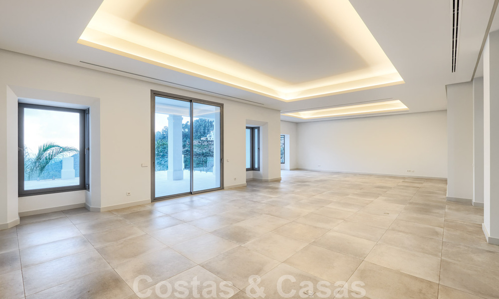 Majestueuze, hedendaagse, mediterrane luxevilla te koop met zeezicht in het exclusieve El Madroñal in Benahavis - Marbella 38849