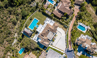 Majestueuze, hedendaagse, mediterrane luxevilla te koop met zeezicht in het exclusieve El Madroñal in Benahavis - Marbella 38878 