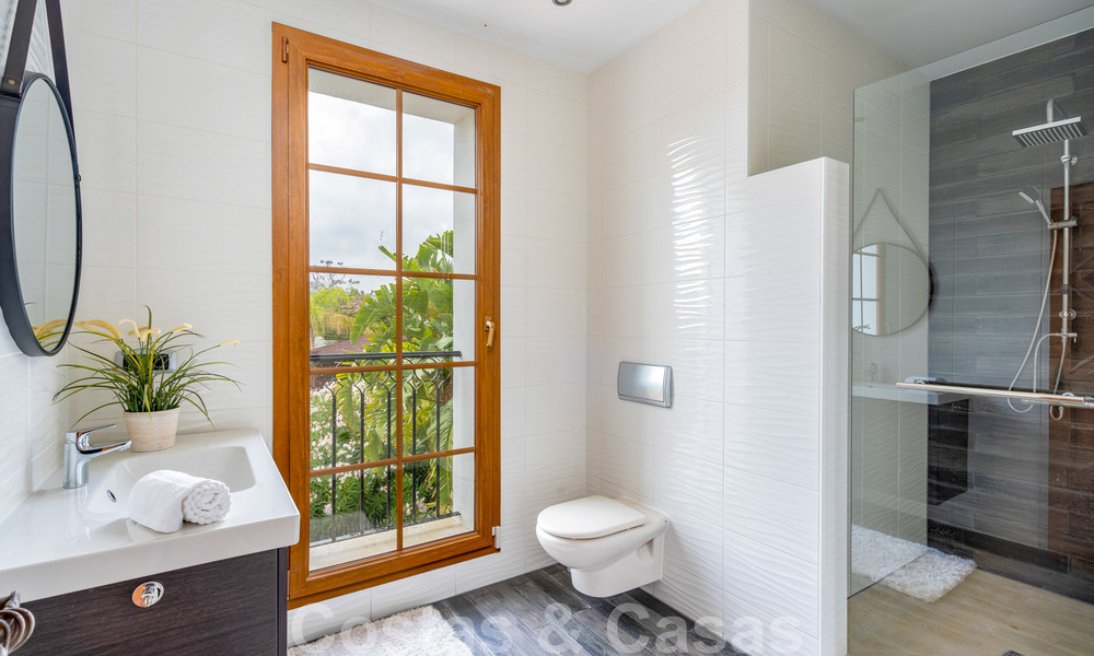 Instapklare, elegante, Spaanse luxevilla te koop op groot perceel in Mijas, Costa del Sol 38947