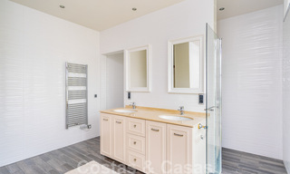 Instapklare, elegante, Spaanse luxevilla te koop op groot perceel in Mijas, Costa del Sol 38950 