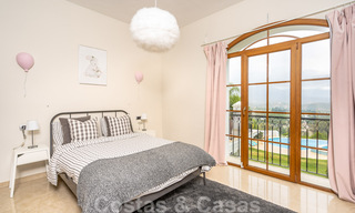 Instapklare, elegante, Spaanse luxevilla te koop op groot perceel in Mijas, Costa del Sol 38952 