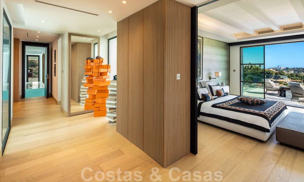 Prestigieuze, eigentijdse mediterrane villa te koop, eerstelijns golf in vijfsterren golfresort in Benahavis - Marbella 39031