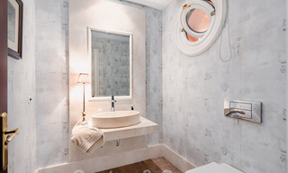 Luxevilla in sfeervolle, Mediterrane bouwstijl te koop met zeezicht in een vijfsterren golfresort in Benahavis - Marbella 39276 