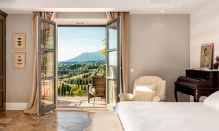 Luxevilla in sfeervolle, Mediterrane bouwstijl te koop met zeezicht in een vijfsterren golfresort in Benahavis - Marbella 39286 