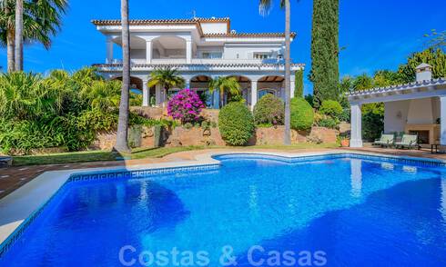 Spaanse stijl luxevilla te koop in de gegeerde strandwijk Bahia de Marbella 39461