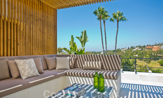 Gerenoveerde, riante luxevilla te koop in een Mediterrane stijl met een eigentijds design in Nueva Andalucia, Marbella 39604 