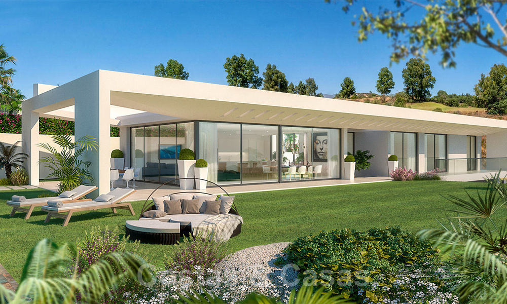 Modernistische villa te koop in het golfresort van Mijas met panoramisch zeezicht 39802