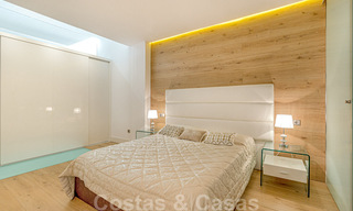 Eigentijds gerenoveerd, eerstelijns strand appartement te koop in Gray D’Albion in Puerto Banus, Marbella 39760 