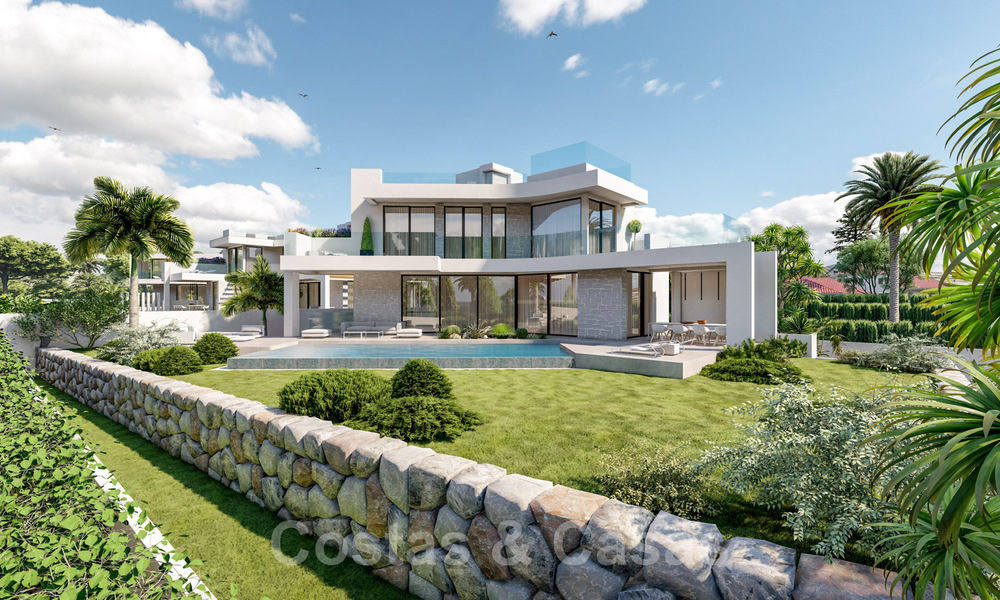 Luxueuze, nieuwbouw villa’s te koop aan de strandzijde met zeezicht in Marbella Oost 39816