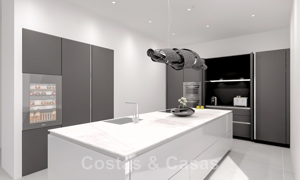 Luxueuze, nieuwbouw villa’s te koop aan de strandzijde met zeezicht in Marbella Oost 44082