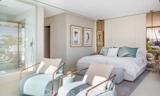 Instapklare, meesterlijke, moderne, hedendaagse villa te koop in Nueva Andalucia, Marbella 39881 