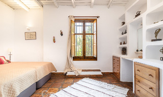 Traditioneel, rustiek landgoed te koop op een riant perceel van meer dan 17.000m² aan de rand van het dorp in het exclusieve Benahavis 55776 