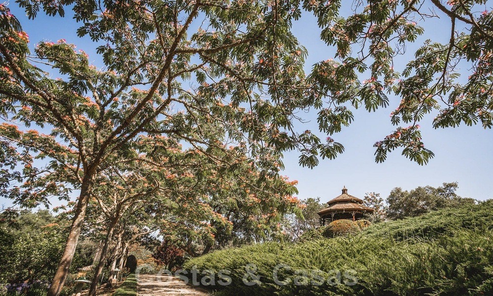 Adembenemend, stijlvol, andalusisch landgoed te koop op eerstelijns golf in Altos de Valderrama, Sotogrande 39984